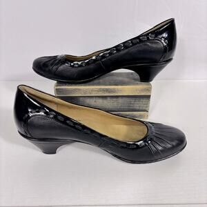 Softspots Black Women's Pumps With Subtle Design Size 10